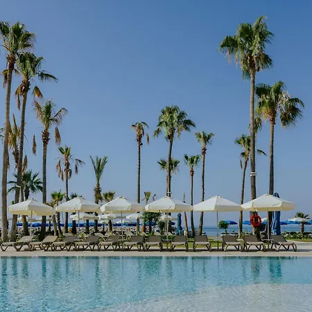Resort Lordos & 4*