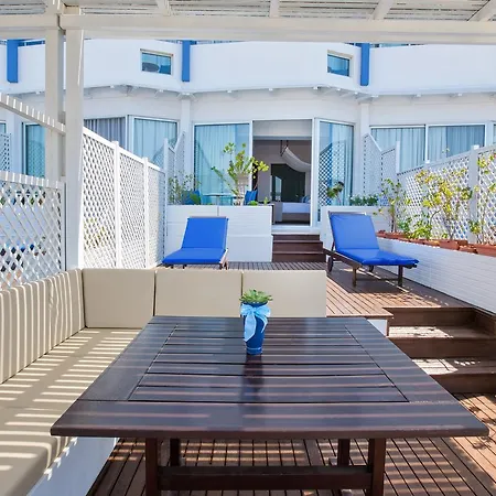 Resort Lordos & 4*